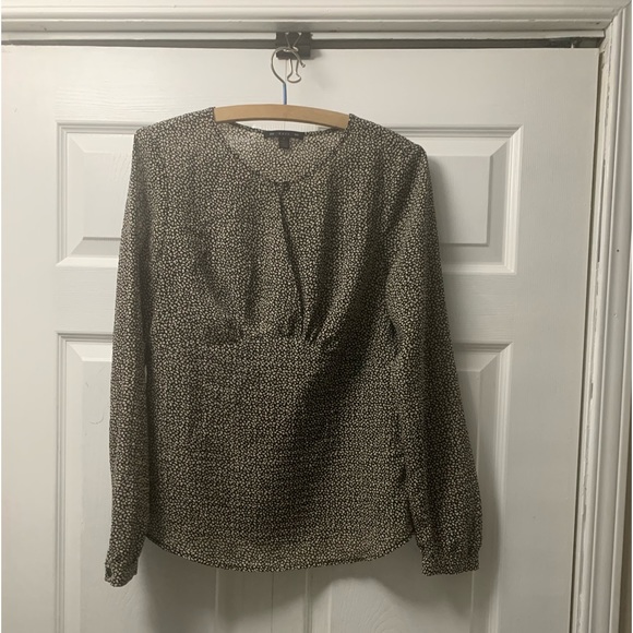 Black and White Blouse - Picture 1 of 3